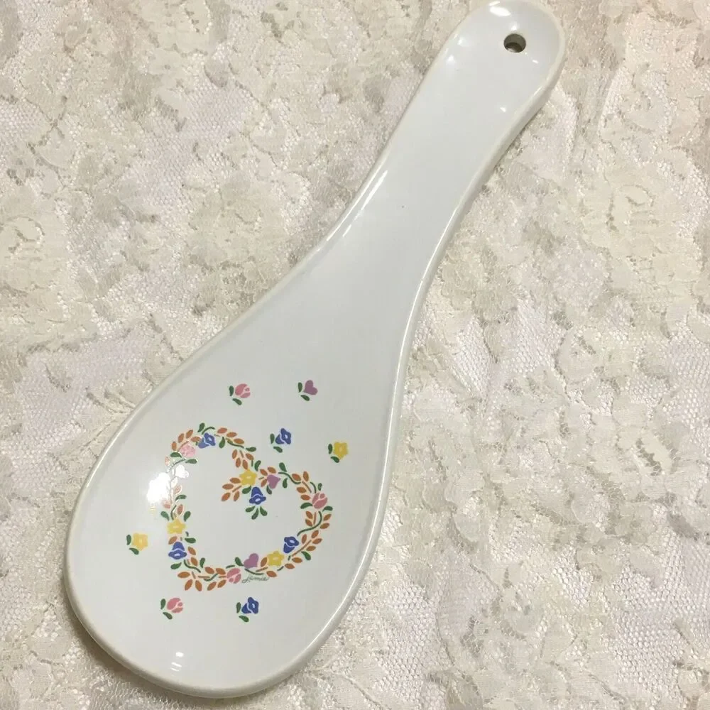 Vintage Cottagecore Spoon Rest Laurelwood USA White Ceramic Floral Heart 80s 90s